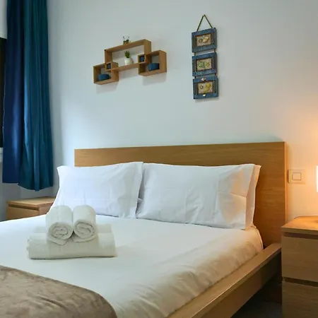 S433 Sea View Terrace Apartment