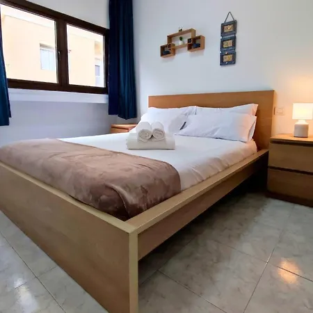 S433 Sea View Terrace Apartment